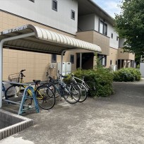 メルヴェーユ松代　駐輪場