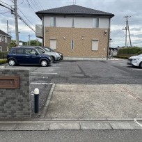 エル・カステール篠　駐車場