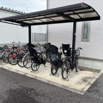 ラ コリーナ デル ヴェント　駐輪場