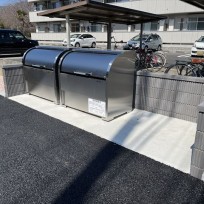 アルボルグランデ　ゴミ置場